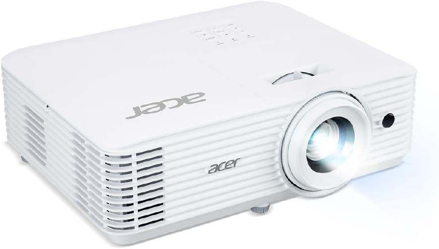 Acer H6815P 4K DLPプロジェクター（4,000 ANSI lm / 4K UHD / FHD 240Hz / 約3.1kg）